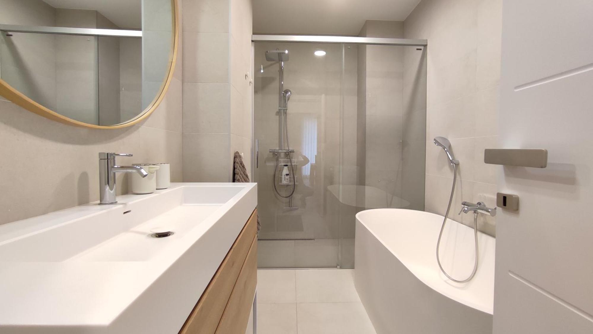 Bratislava Oldtown Apartment 130M2 ,60M2 Terrace And 2 Bathrooms Екстер'єр фото