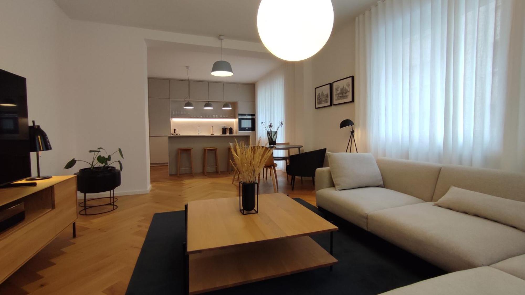 Bratislava Oldtown Apartment 130M2 ,60M2 Terrace And 2 Bathrooms Екстер'єр фото
